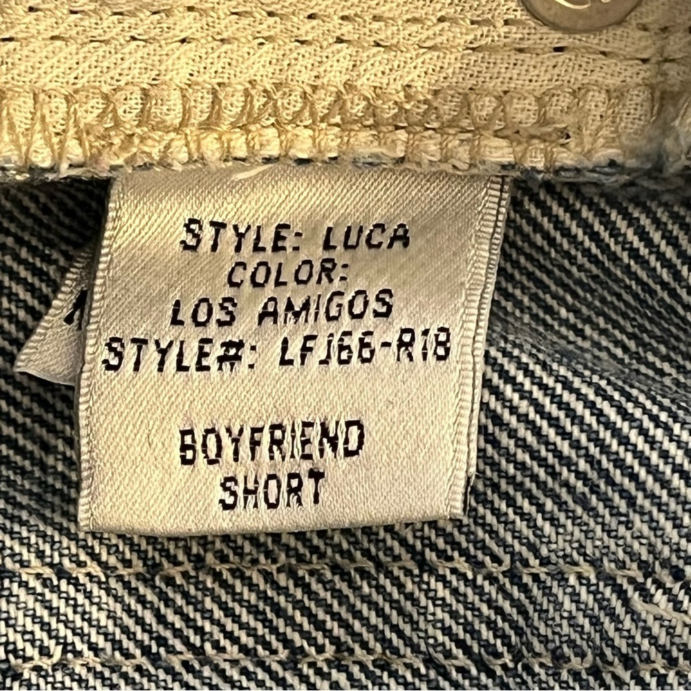 Lovers + Friends | Luca Boyfriend distressed denim Jean shorts Women’s size 26 - Picture 10 of 12